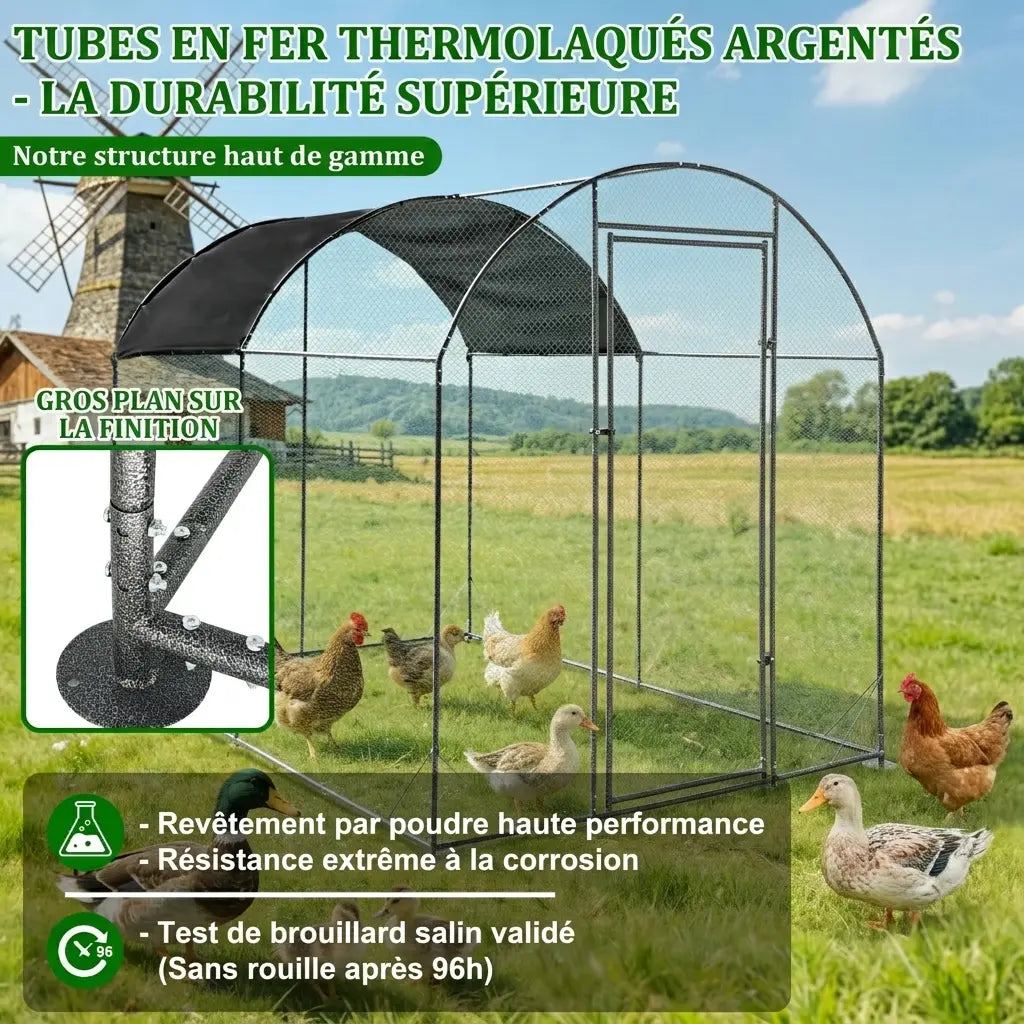 Gros plan sur la finition thermolaquée des tubes en fer et sur le pied de la structure