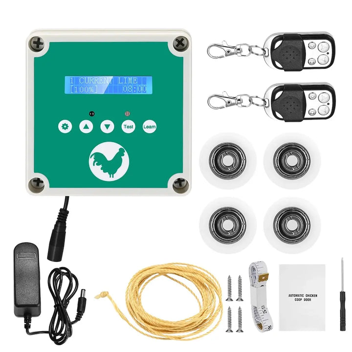 Contenu du kit de fermeture automatique : boîtier vert à écran, deux télécommandes, quatre poulies, cordon de traction et adaptateur secteur