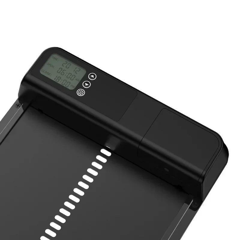 Détail du bandeau de commande de la porte à induction, écran et touches de réglage
